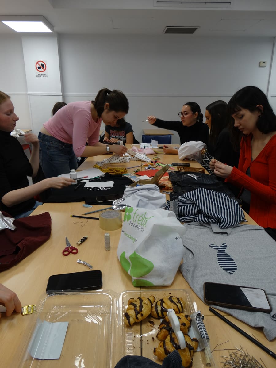 Clothes Customization