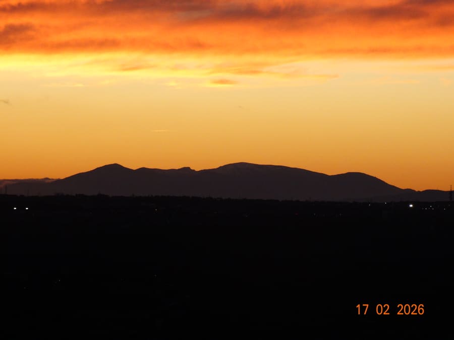 Rooftop pics + Pub & Pool